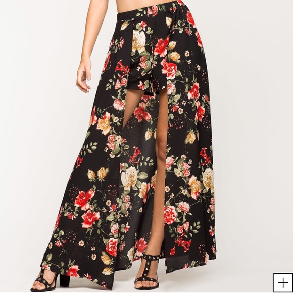 Floral shorts - Picture 4 of 5